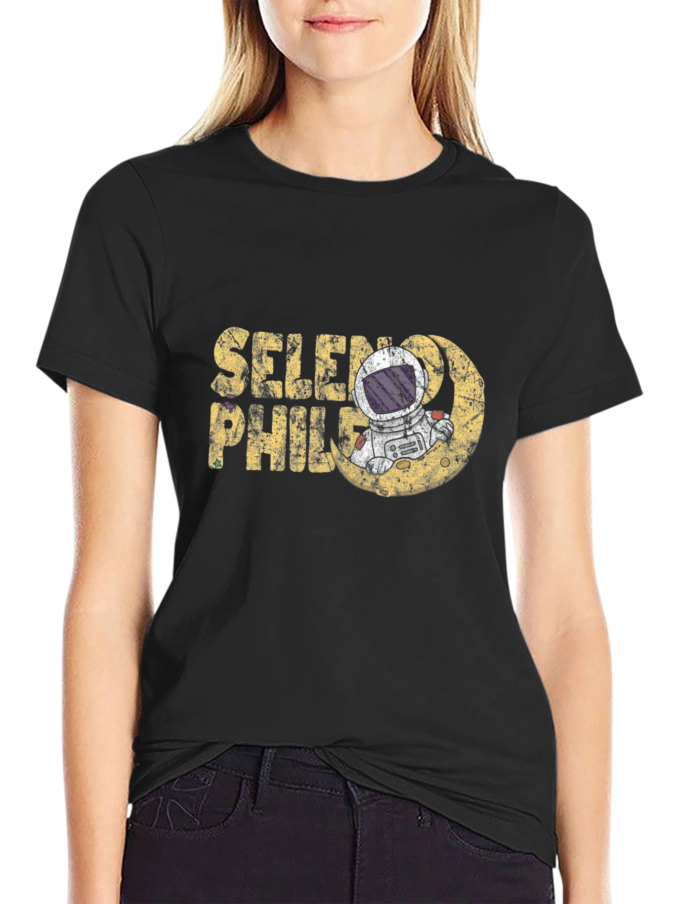 Seleno Philia Astronaut Graphic T-Shirt