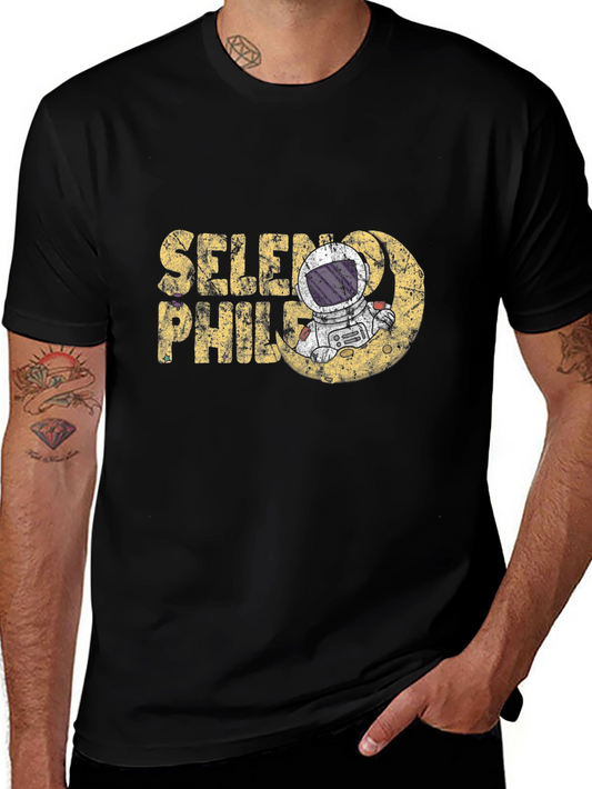 Seleno Philia Astronaut Graphic T-Shirt