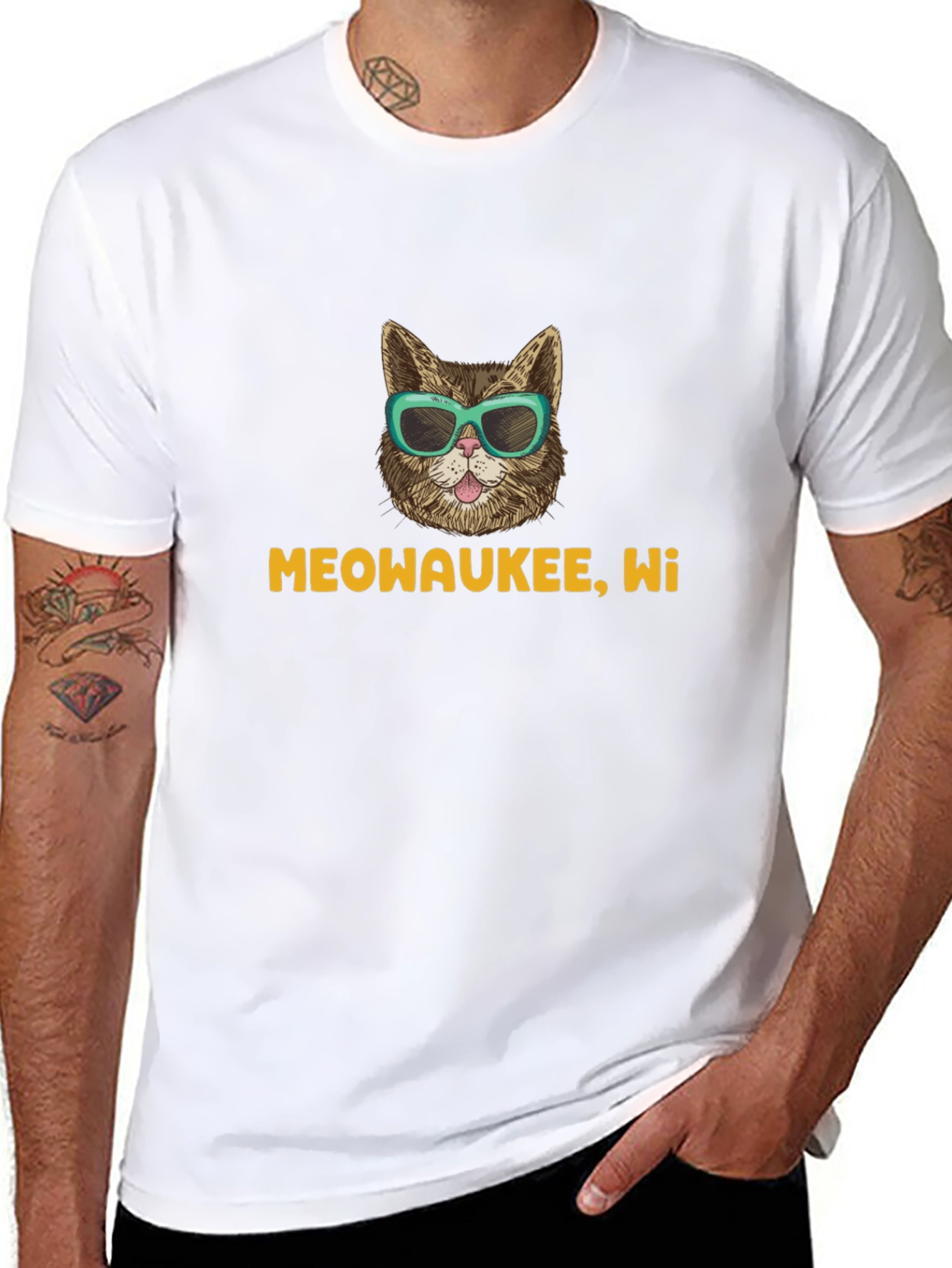 Meowaukee WI Cat T-Shirt - Funny Graphic Tee