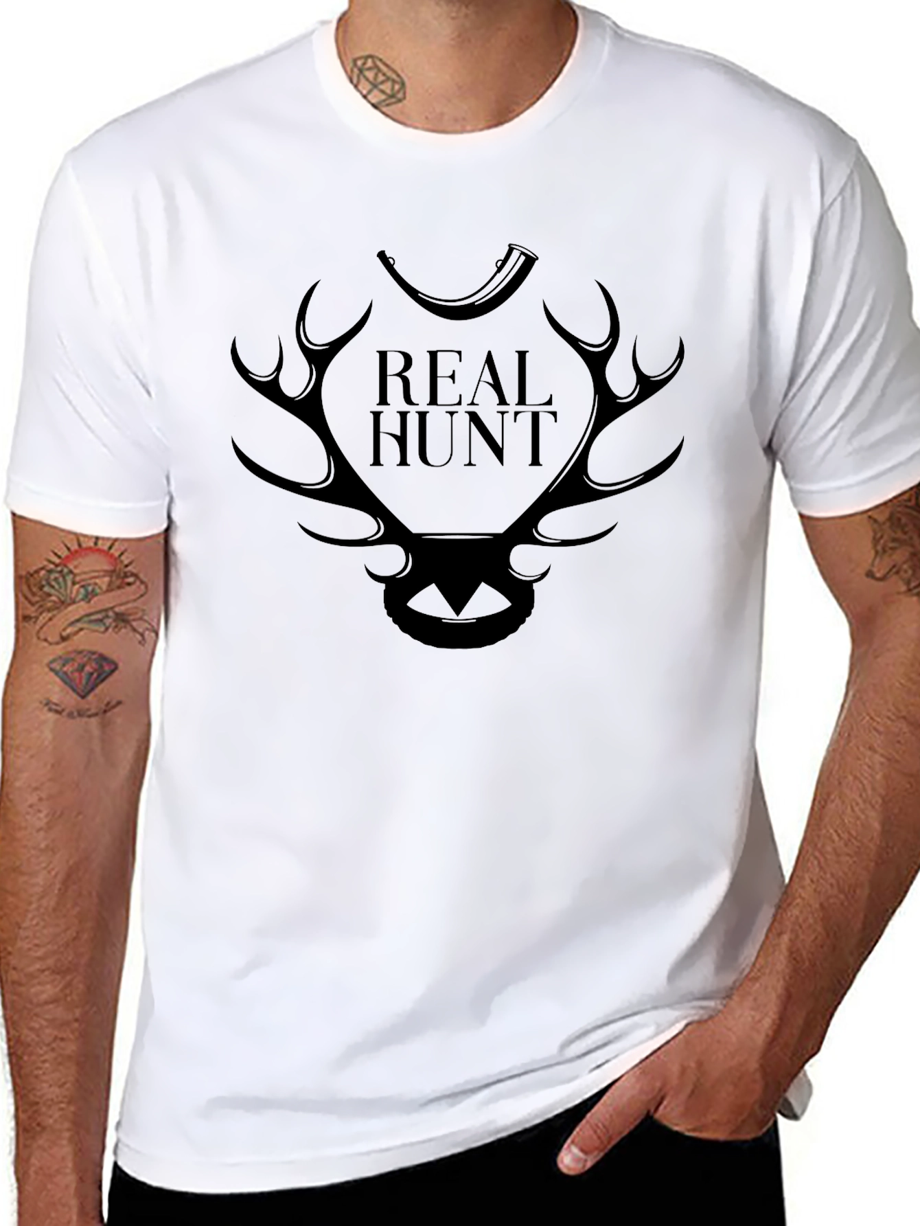 Real Hunt Graphic Print Tee - Black