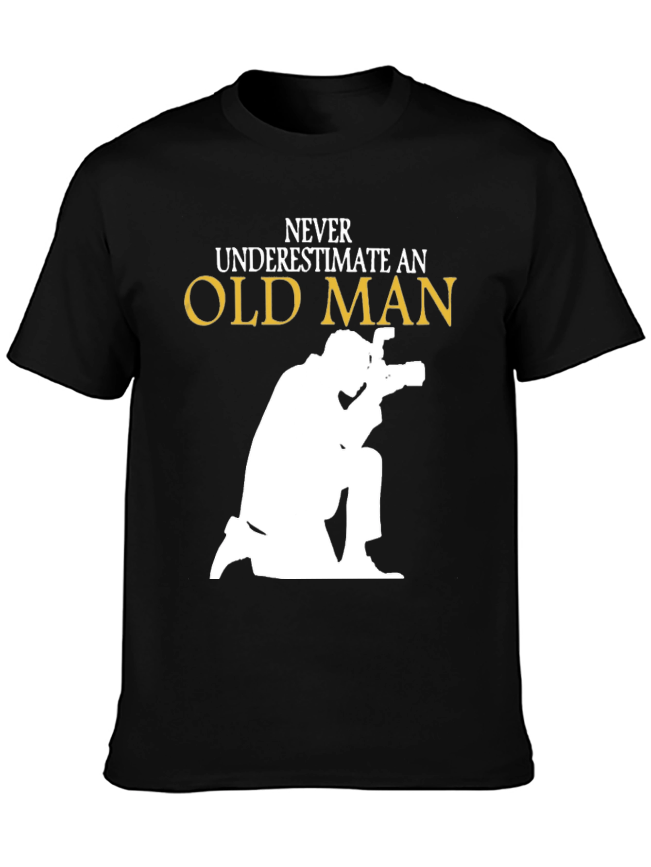 Never Underestimate Old Man Photographer Graphic T-Shirt