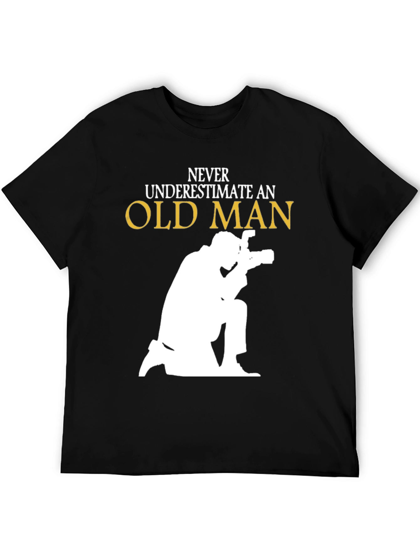 Never Underestimate Old Man Photographer Graphic T-Shirt